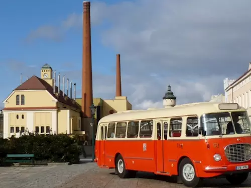 Víkendová linka historického autobusu propojí plzeňské turistické atrakce