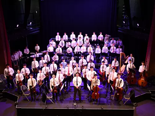 Koncert orchestru Abingdon School na hradě Švihov
