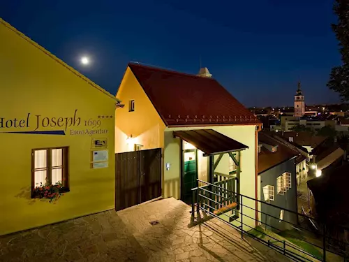 Hotel Joseph 1699 v Třebíči – ubytování uprostřed židovské čtvrti