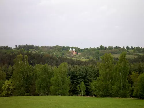 Skoky kostel