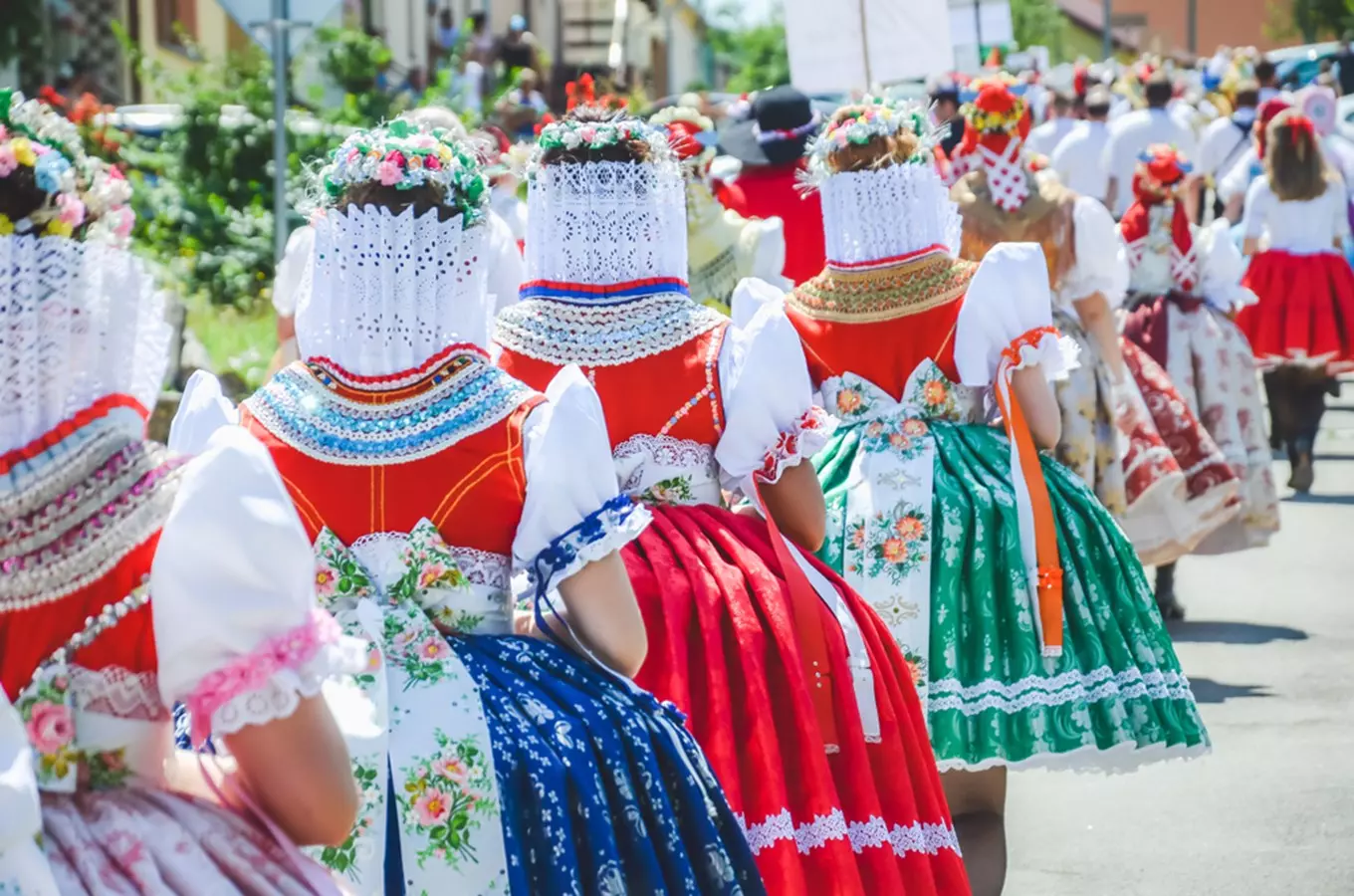 Praha ožije po roce folklorem – centrum města čekají Pražské folklorní dny