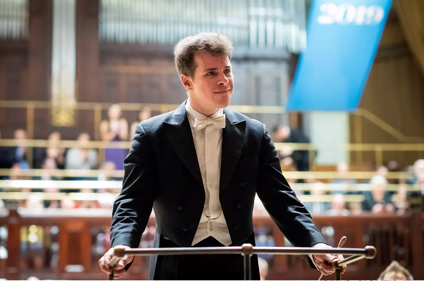 Dirigent Jakub Hrůša byl jmenován novým hudebním ředitelem Královské opery v Londýně