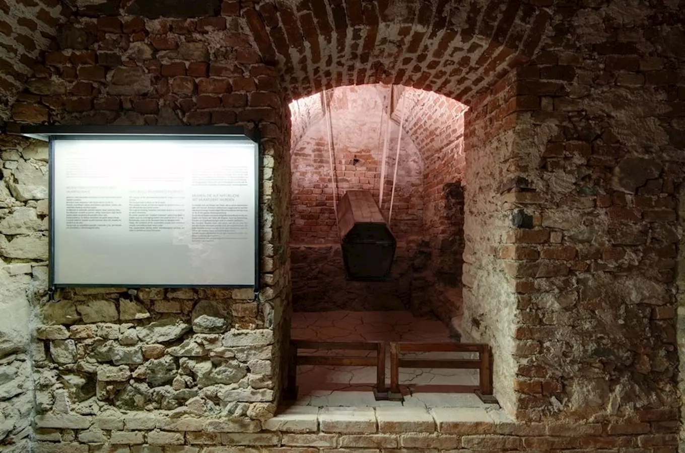 Klatovské katakomby zvou k návštěvě i v zimě