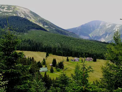 Krkonošský národní park dlouhodobe prosazuje turistickou infrastrukturu ze dreva