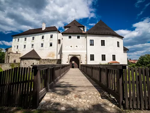 Přehled nejzajímavějších akcí na hradech, zámcích a dalších zajímavých místech pro výlety mimo sezónu