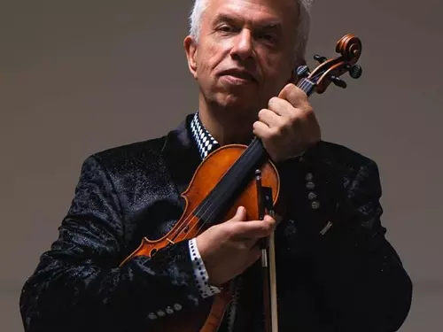 Santiniana – Jaroslav Svěcený – Pocta Paganinimu