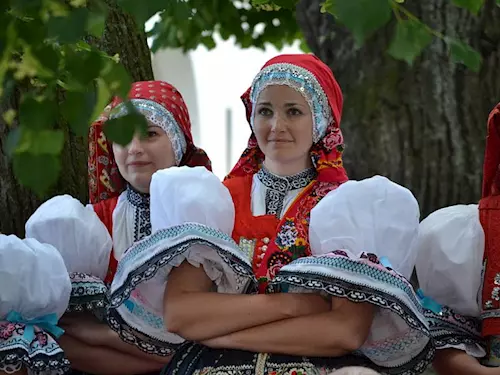 V Přerově začíná folklorní festival V zámku a podzámčí