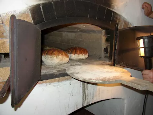 posviceni-na-vk_peceni-chleba
