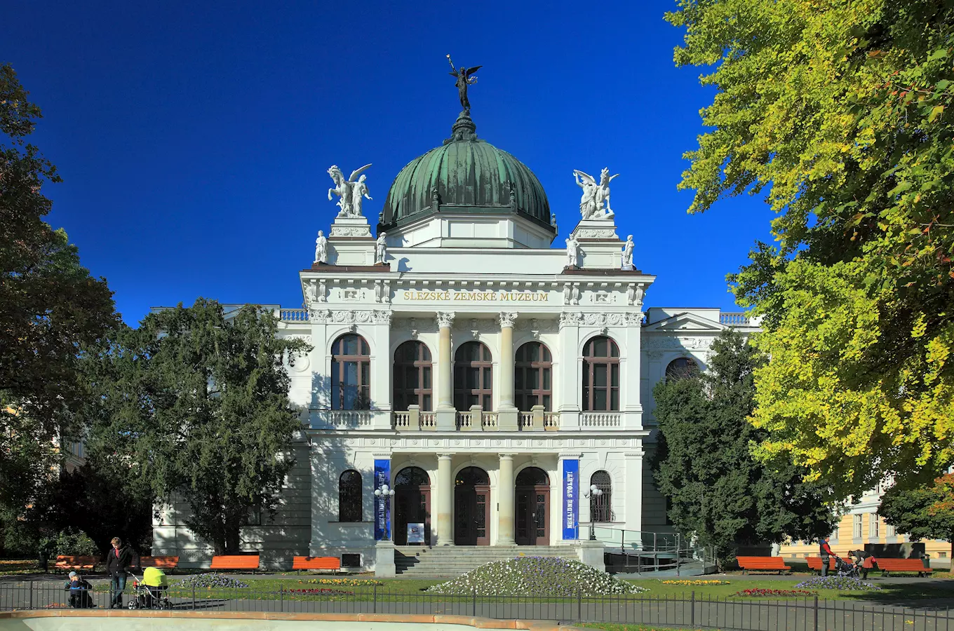 Slezské zemské muzeum – historická výstavní budova