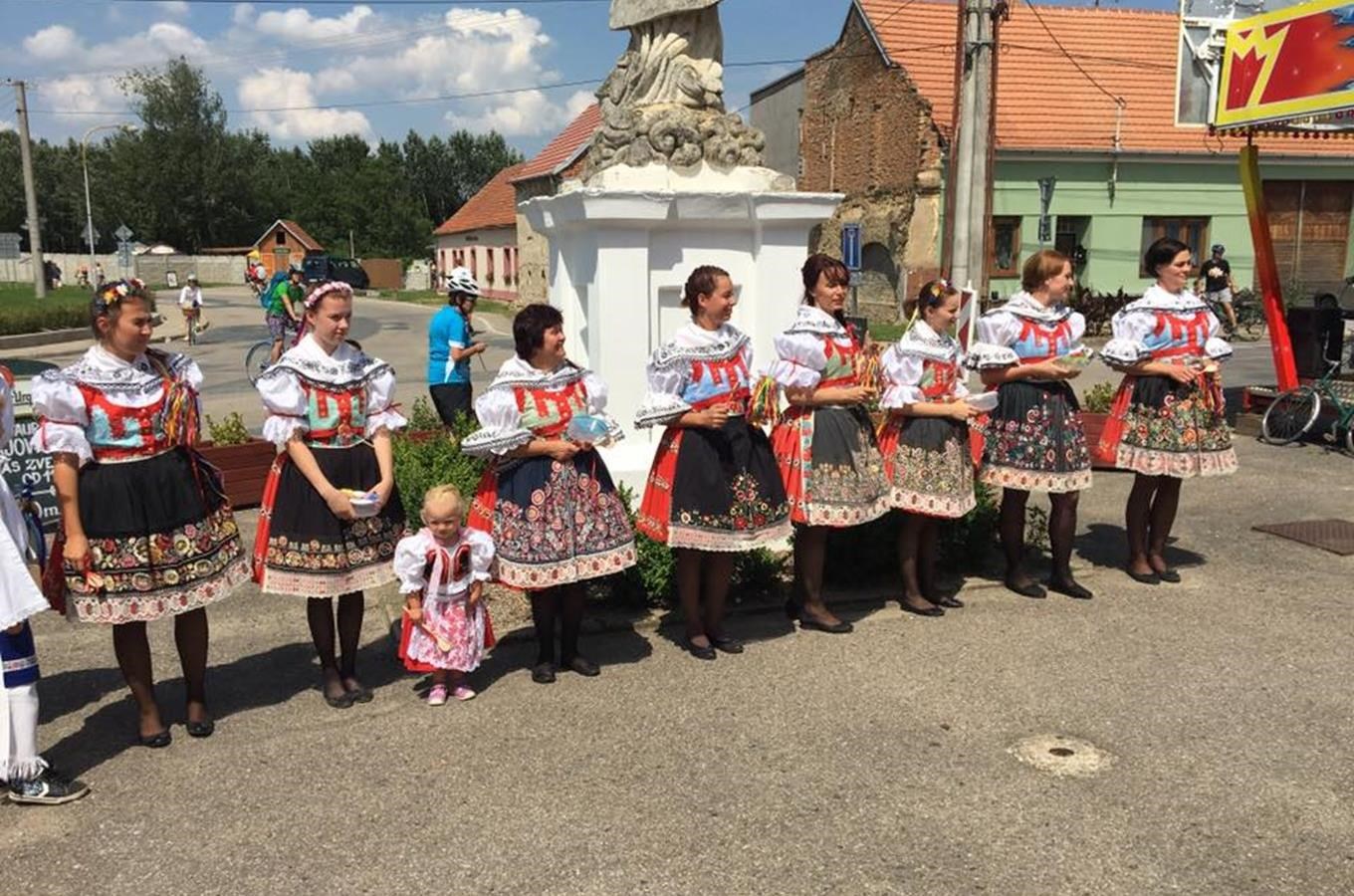 Tradiční Krojované Babské Hody Kudy Z Nudy 0710