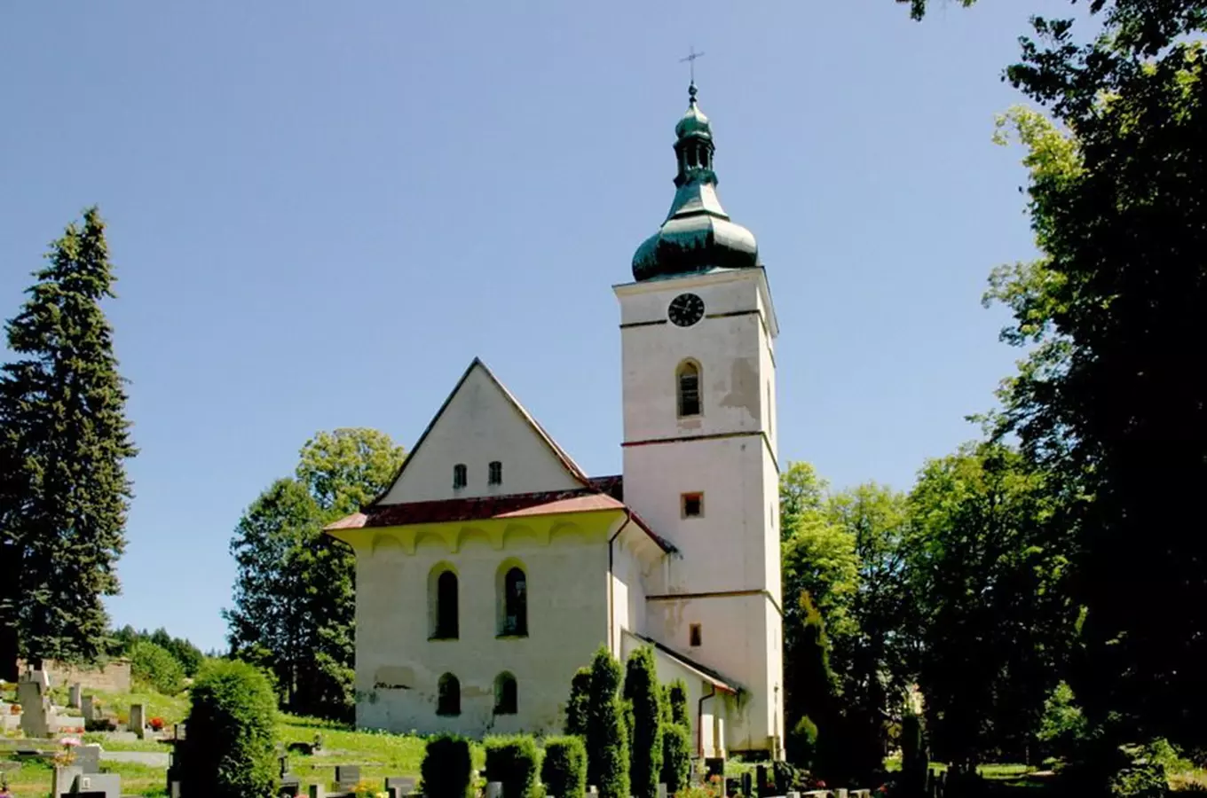 Kostel sv. Václava v obci Rudník