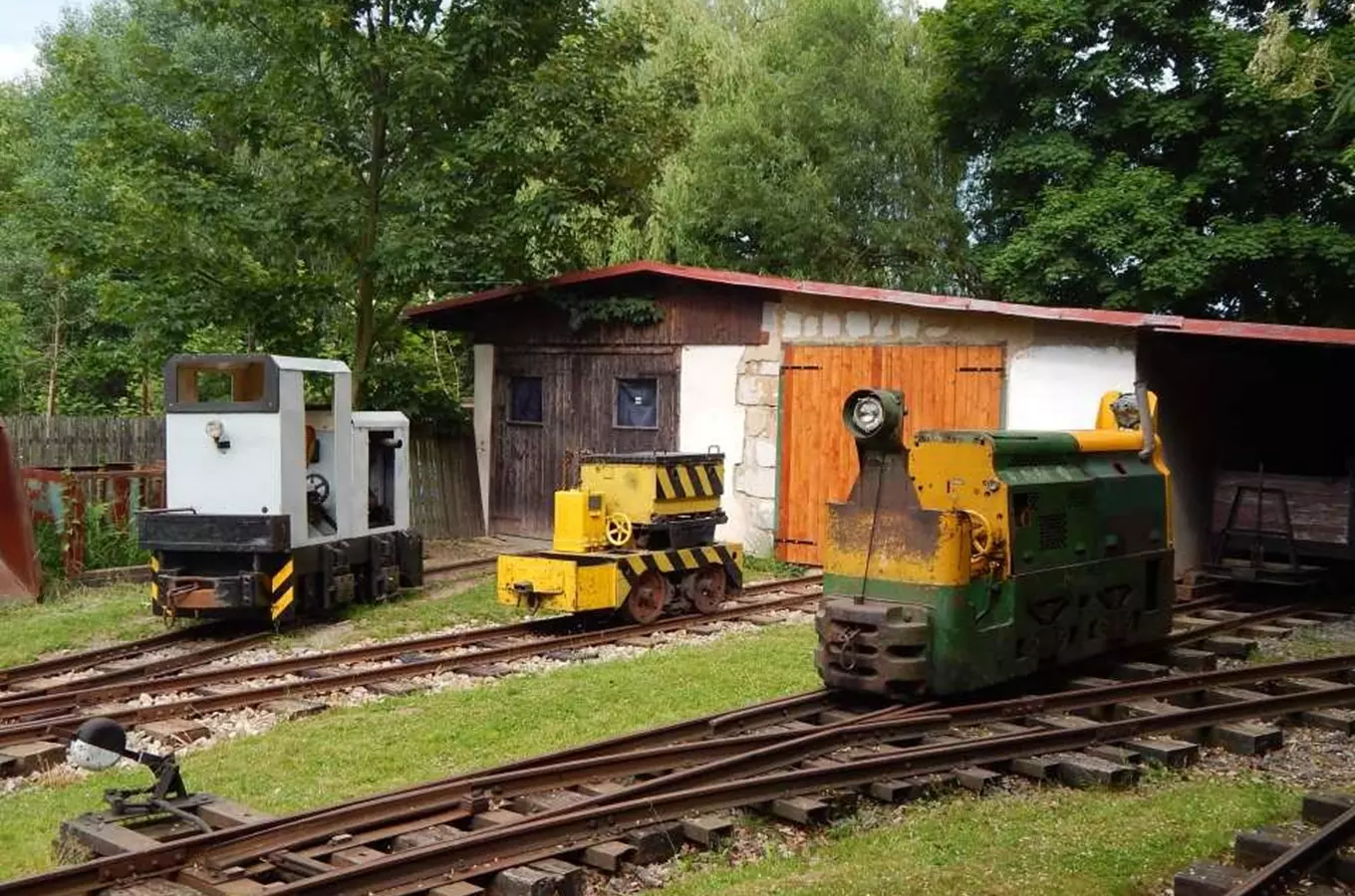 Jízdy Plzenecké železnice – provoz na úzkorozchodné trati ve Starém Plzenci 