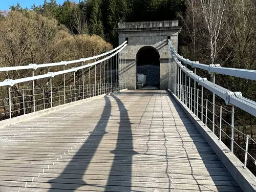 Jedinečný Stádlecký řetězový most