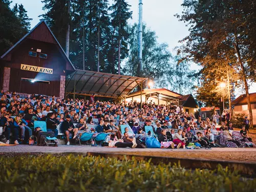 Letní kino Černá v Pošumaví