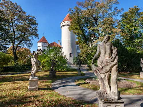 zámek konopiště, kudy z nudy, památky