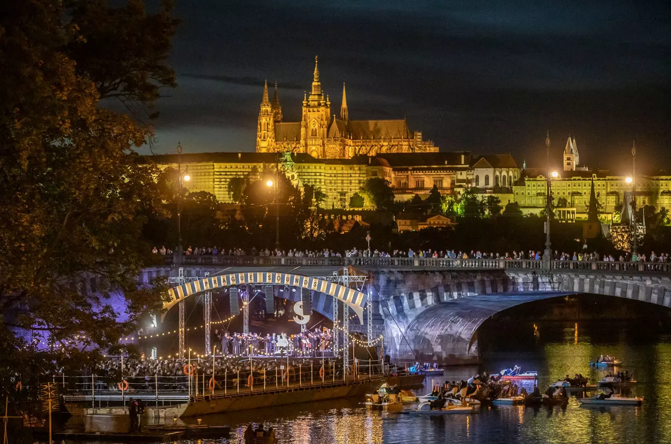 Koncert pro Evropu: Česká filharmonie na Vltavě – koncert u příležitosti českého předsednictví v Rad