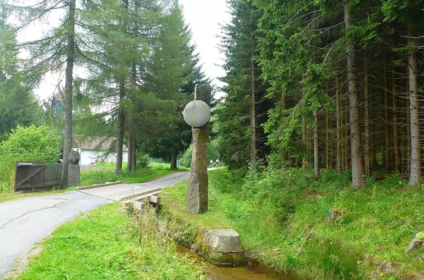 Želnavský smyk – odbočka Schwarzenberského kanálu