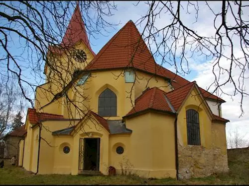 Kostel sv. Jakuba v Hostivici