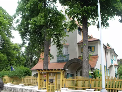 Secesní vila Karla Vítězslava Maška v Praze Bubenči