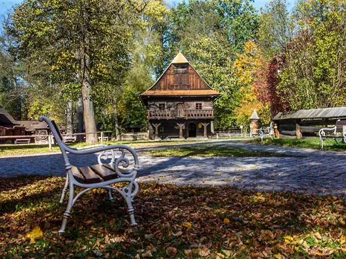 Skanzen v Rožnově pod Radhoštěm zůstává o svátečním víkendu mimořádně otevřený