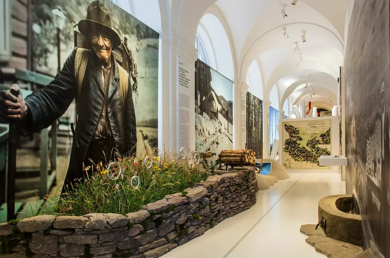 Krkonošské muzeum ve Vrchlabí – Návštěvnické centrum Krkonošského národního parku