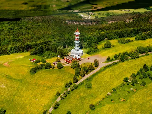 Rozhledna Kozákov a Riegrova chata v Českém ráji