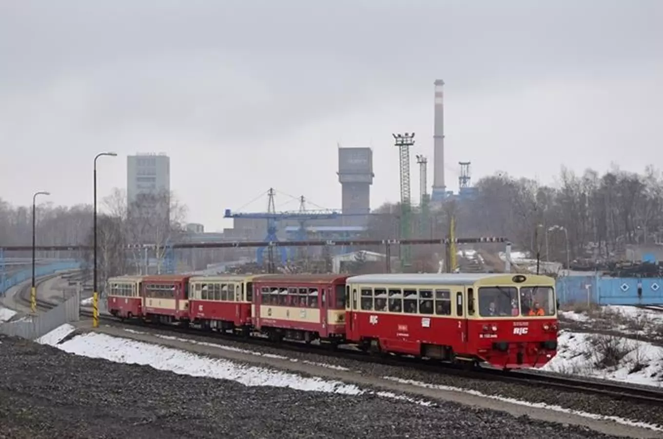 Vlakem nebo pěšky do neznámých míst ostravsko-karvinského revíru: akce pro šotouše