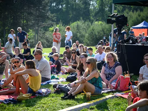 Festival Naproti 2024