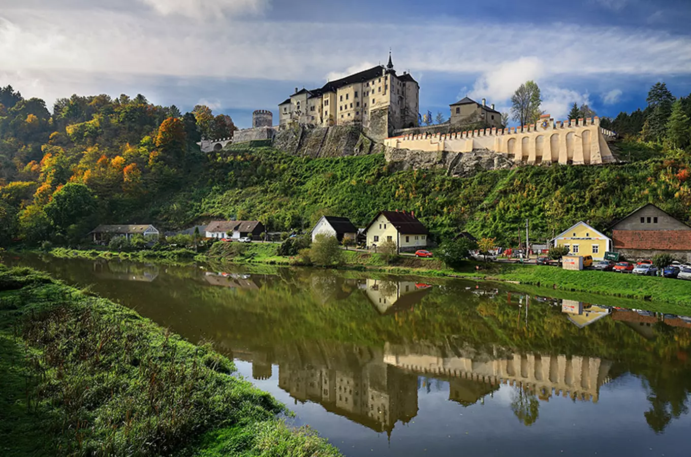 Hrad Český Šternberk, Kudy z nudy