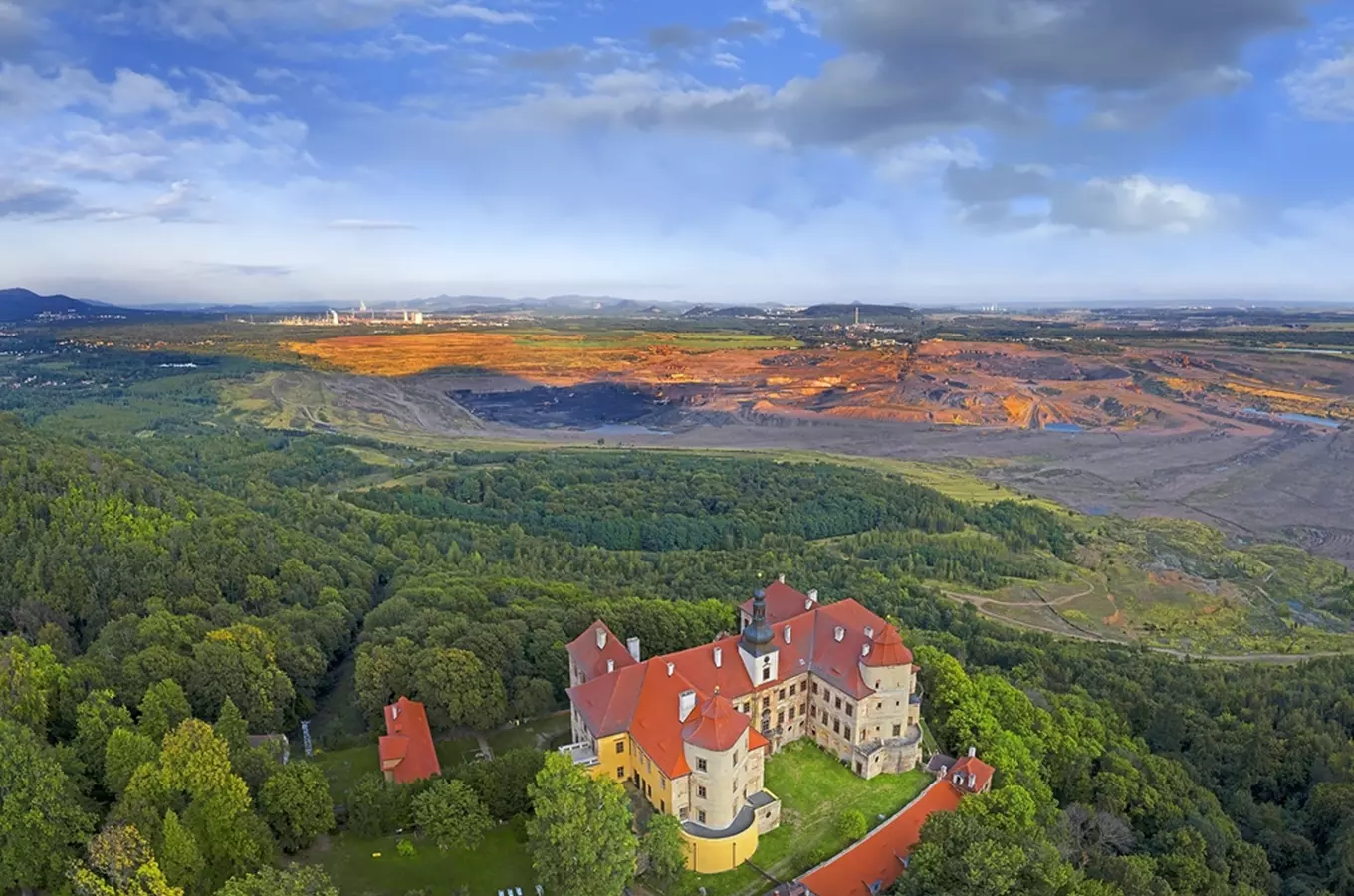 Na Jezeří se loučí s letošní sezonou mimořádnými prohlídkami