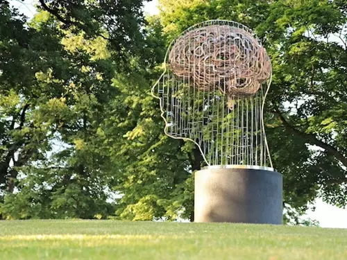 Letní sochařský park a výstava v Bechyni 2025