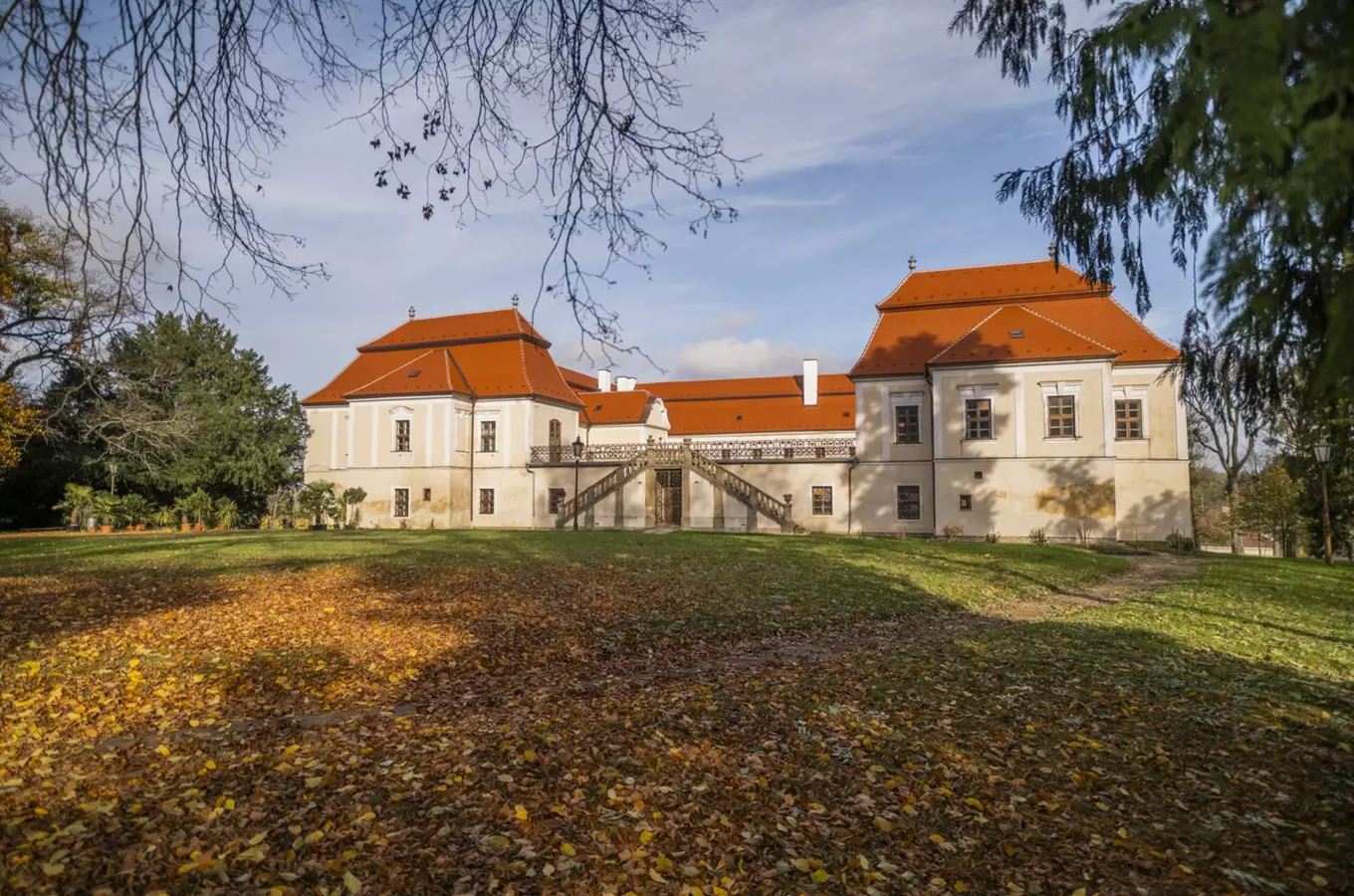 Zámek a zámecký park Koryčany