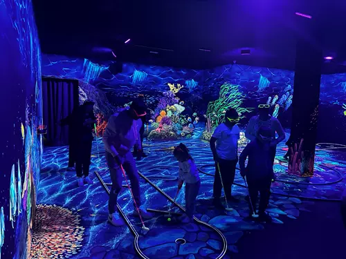 3D Black Light Minigolf HK - Mořský svět