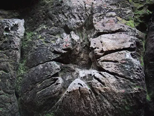 Ohnivec v Českém Švýcarsku – jediný skalní útvar svého druhu na světě