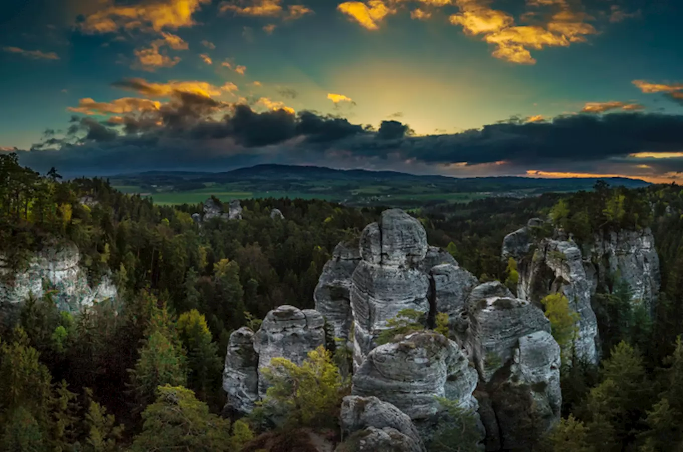 Hruboskalské skalní město
