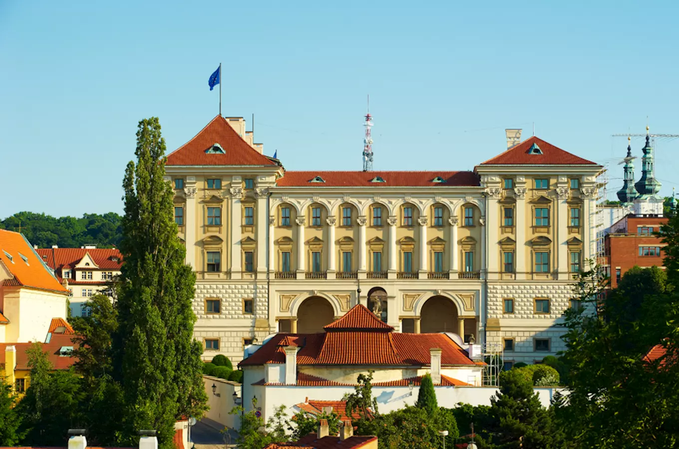 Černínský palác - nejdelší barokní palácová stavba v České republice