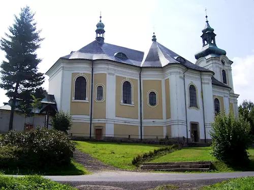 Barokní kostel sv. Archanděla Michaela ve Smržovce