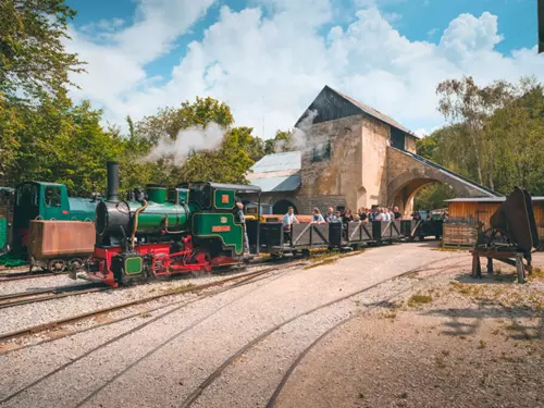 Deset šachet, dolů a muzeí, kde se svezete důlním vláčkem