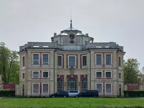 Zámek Vinoř