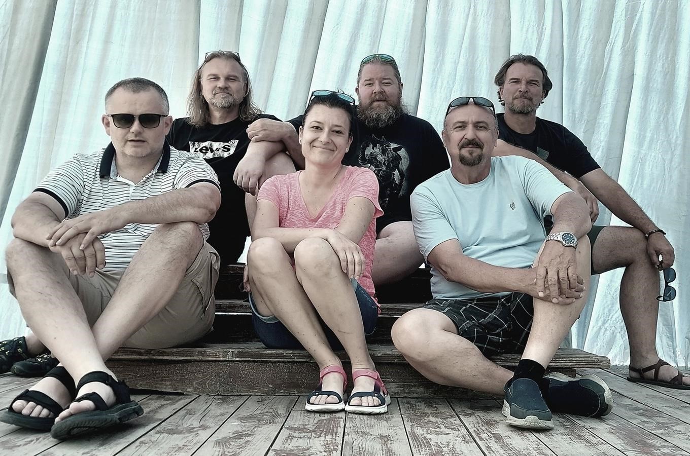 Honza Nedvěd ml. & Příbuzní – Kudy z nudy
