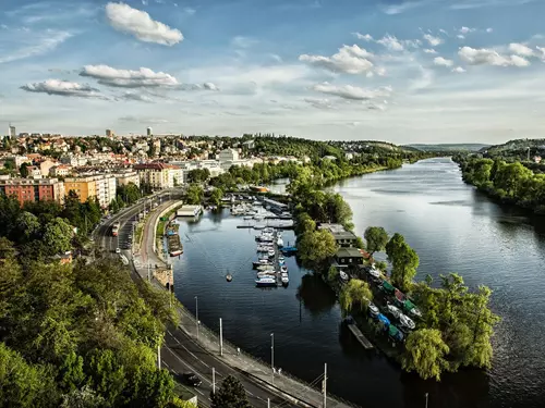 Objevte s námi skvosty mimo centrum. 