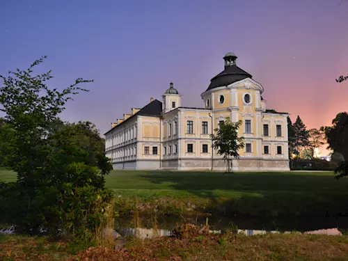 Zámek Kravaře – vydejte se za historií na barokní zámek