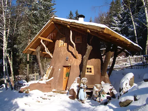 Pohádková vesnička Podlesíčko – originální ubytování, které rozzáří dětské oči