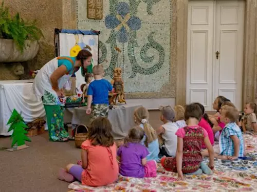 Prázdninové pondělky na zámku v Buchlovicích patří dětem a na Buchlově baví děti 