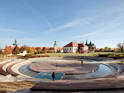 Bistro Skleník – kavárna v zahradách GASK