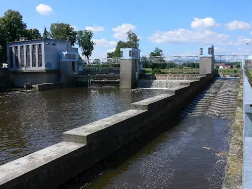 Trilčův jez a vodní elektrárna v Českých Budějovicích