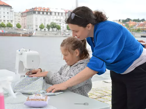 Festival dílen na náplavce