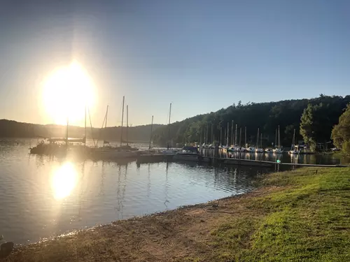 Yachting na Vranovské přehradě