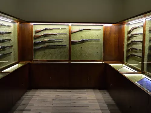 Muzeum Amerických historických střelných zbraní