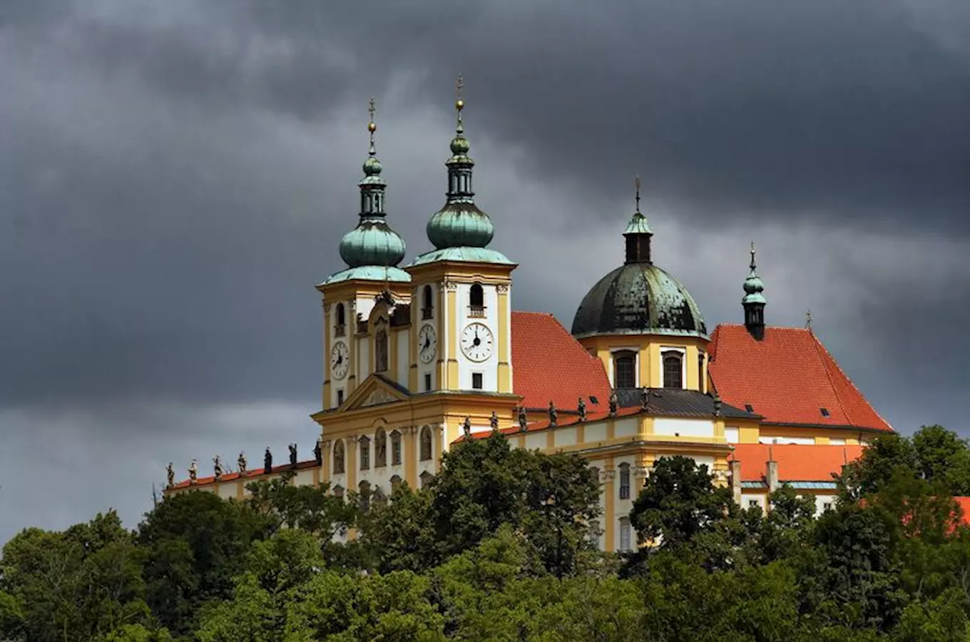 Seznamte se s řeholními řády na našem území